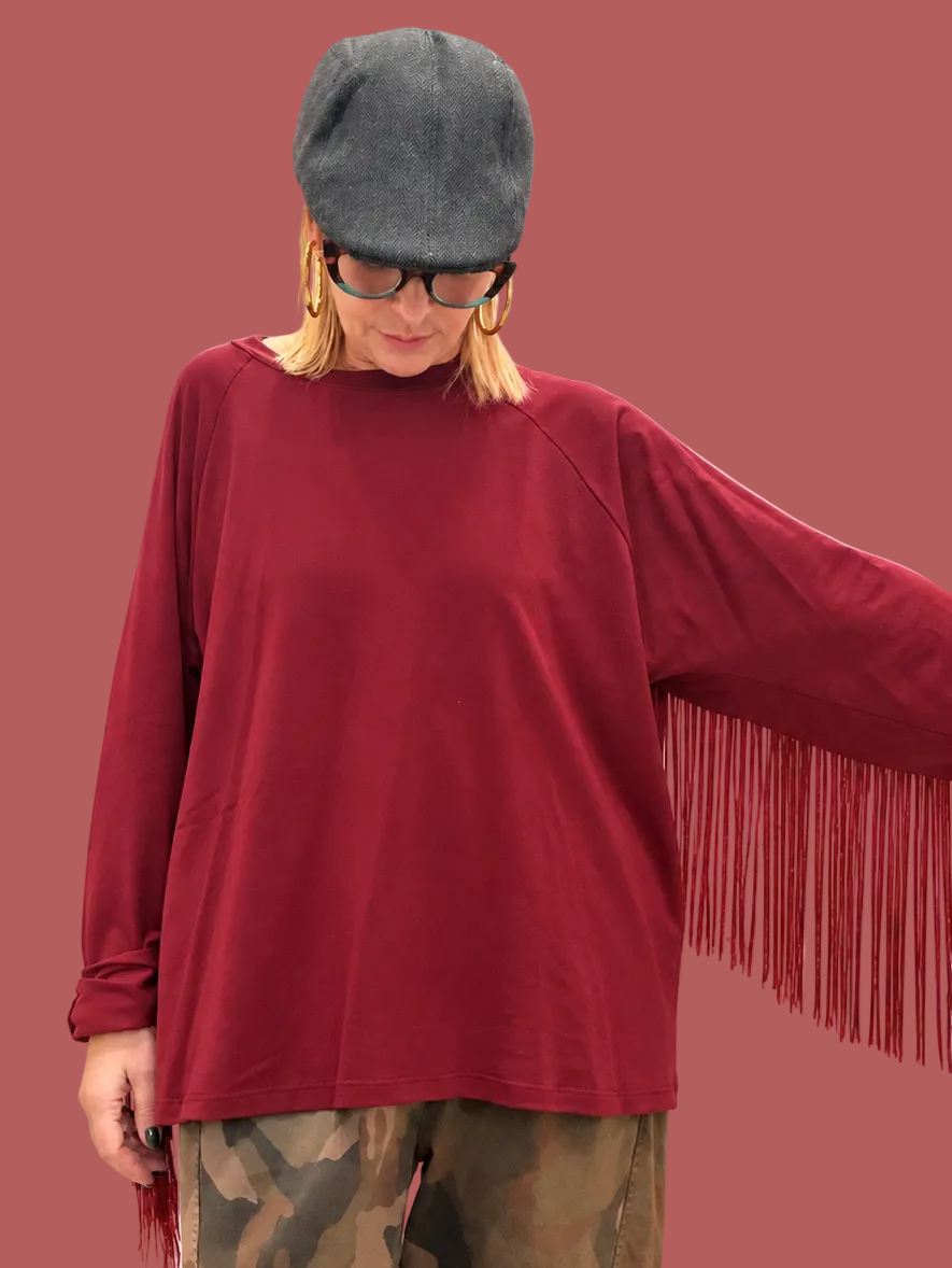 Maglia over con frange sul retro