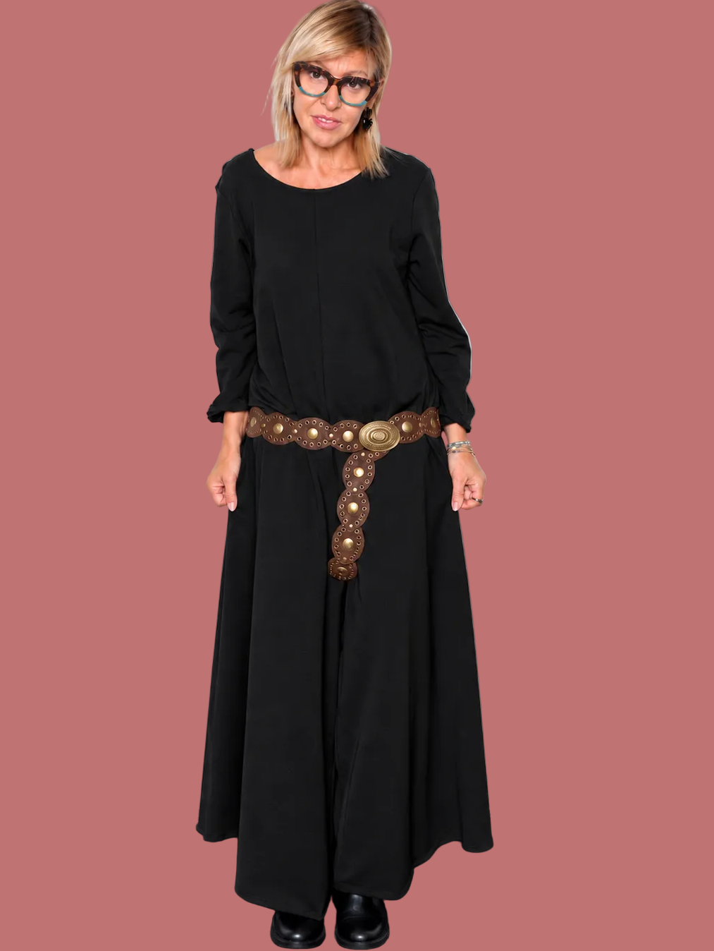 Tuta over moro con scollo rotondo e pantalone ampio