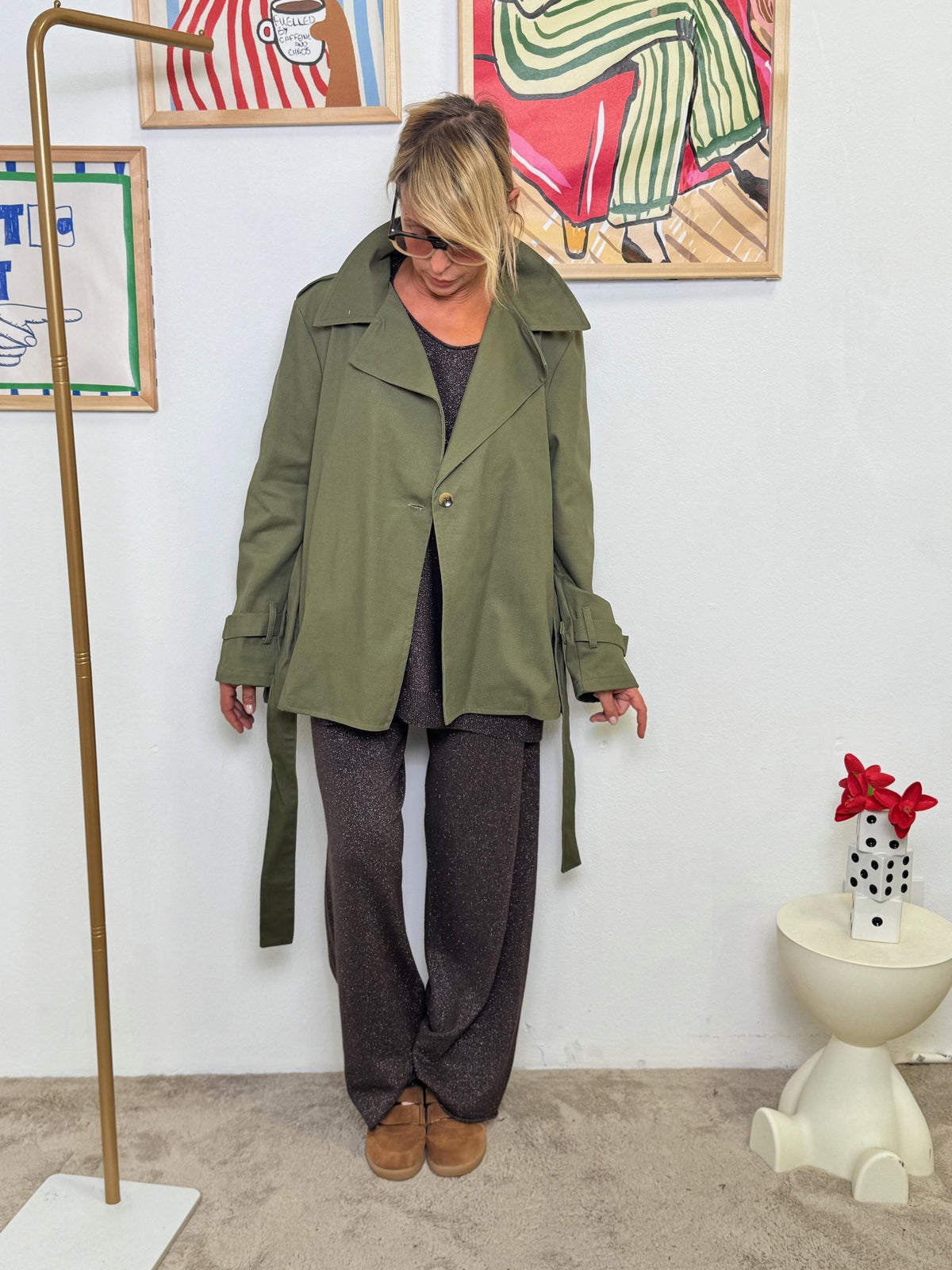 SUSY STAR - Trench Verde Militare con Patch "TRUST ME" Statement Coat STS7262/ VERDE MILITARE SUSY STAR