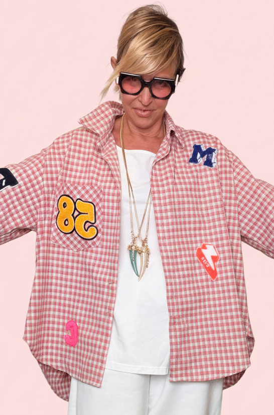 Camicia sfondo rosa chiaro - foto 1