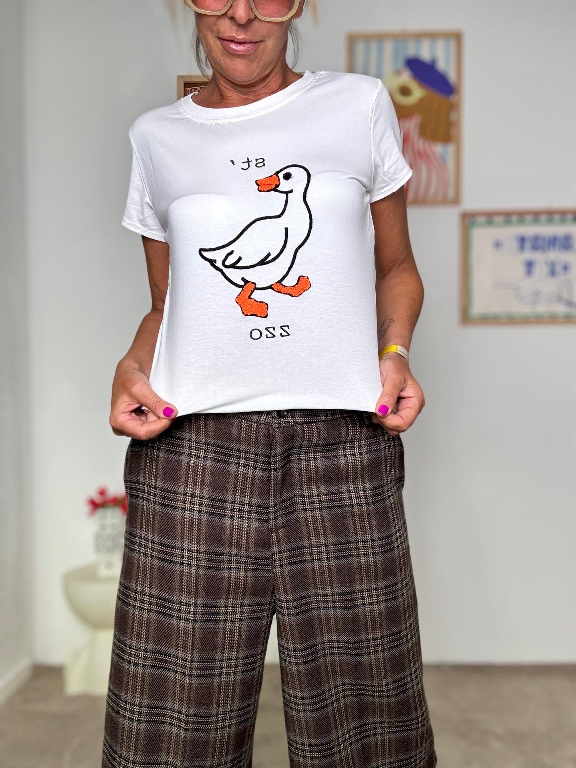 FEMALE - T-shirt con stampa ironica: casual, fresca e piena di carattere 116-4238STO/ BIANCA FEMALE