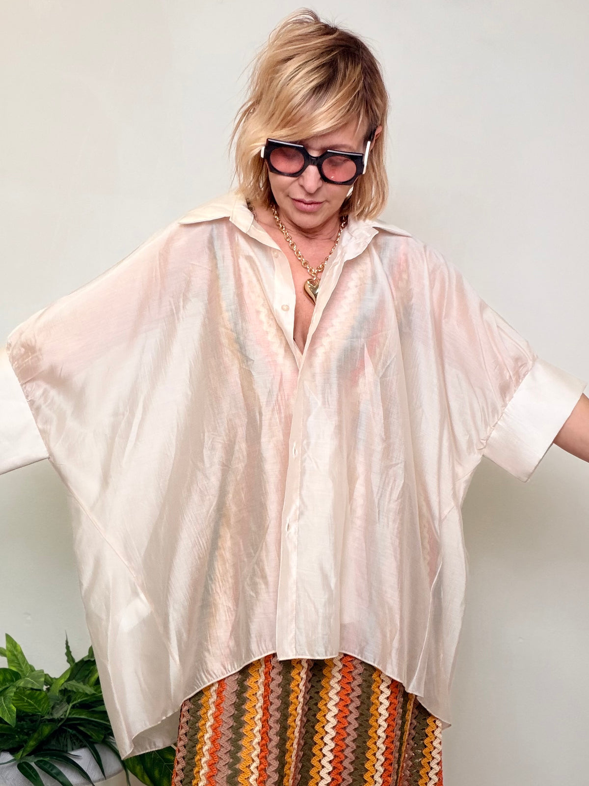 Camicia Oversize in Organza con Collo Classico