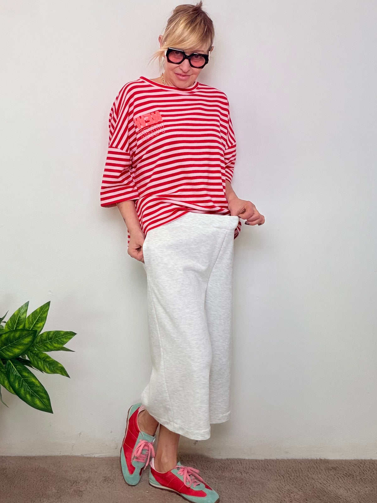 Bermuda in Felpa Leggera Color Panna con Orlo Ripiegato