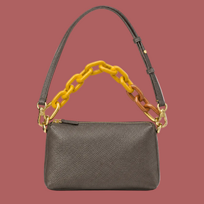 Mini borsa taupe, vista posteriore con catena bicolore