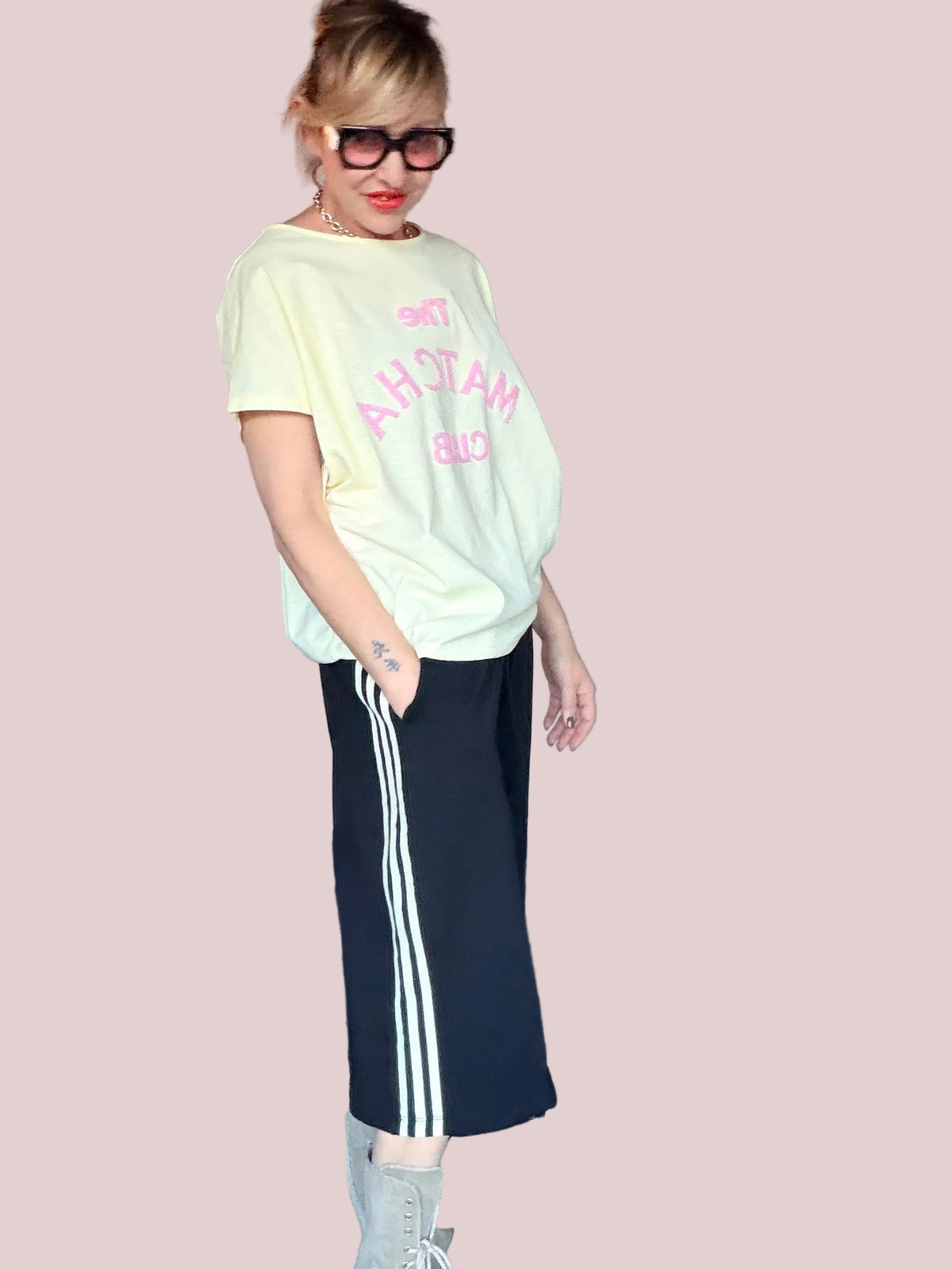 Bermuda in modal con riga laterale e