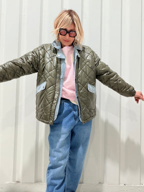 Trapuntino dettagli jeans