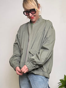 Bomber Over Urban Chic