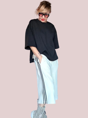 Bermuda in modal con riga laterale e