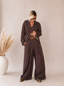 Pantalone Over con Pince con cintura