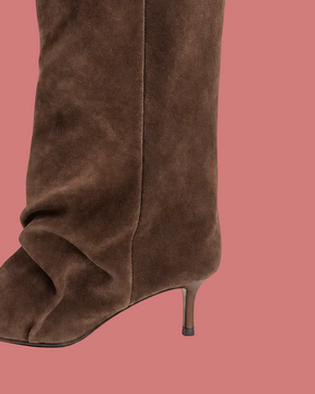 Stivale Alto Marrone con Tacco Sottile