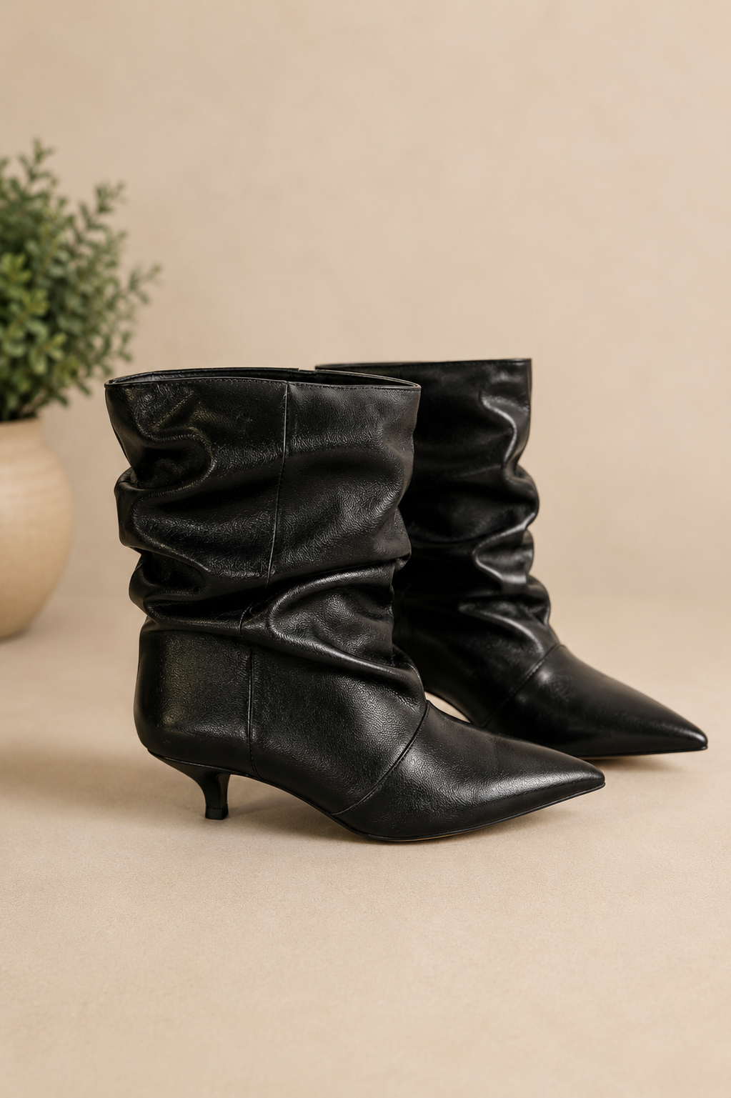 Tronchetto Ecopelle Slouchy con Kitten Heel