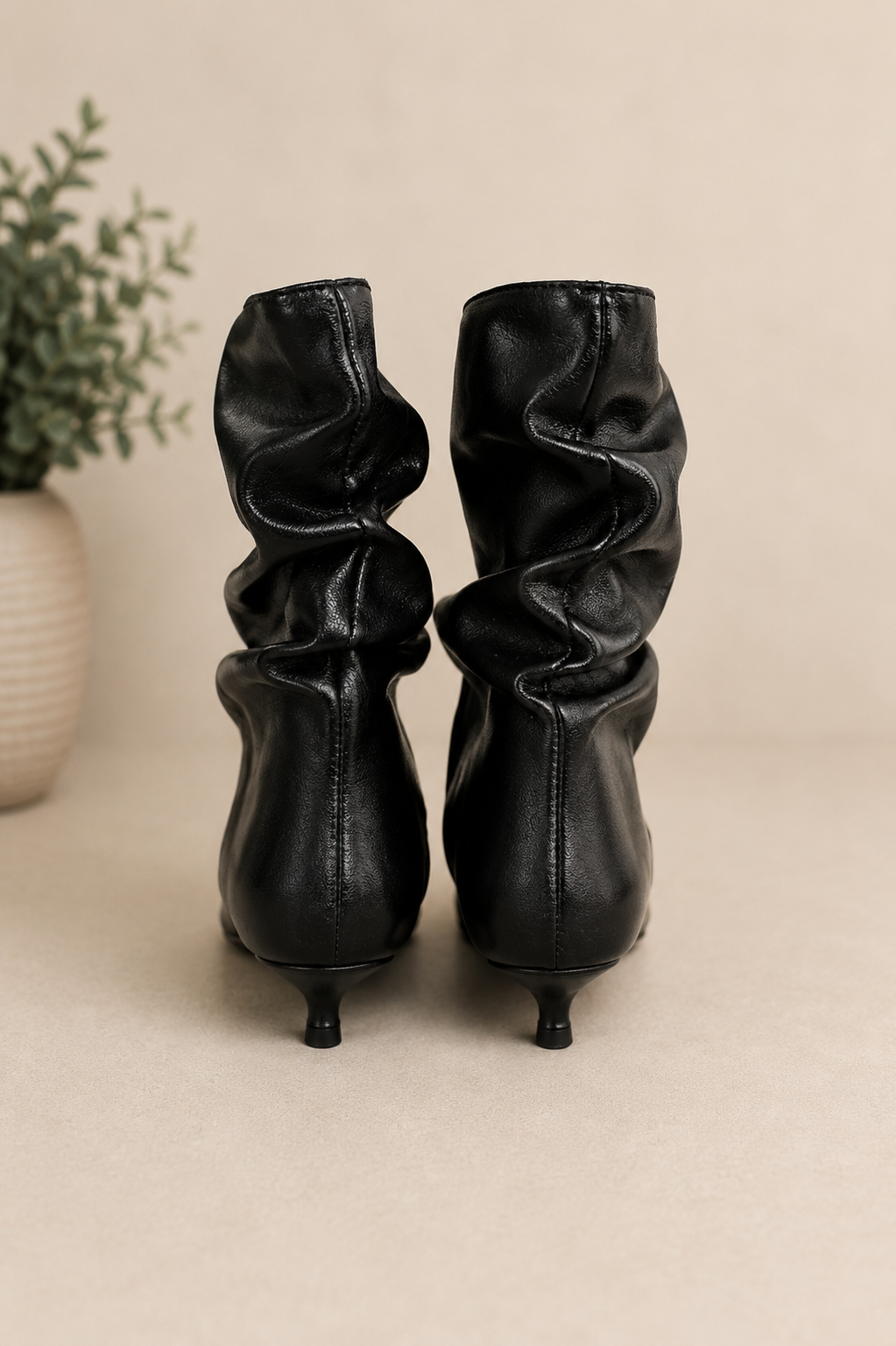 Tronchetto Ecopelle Slouchy con Kitten Heel