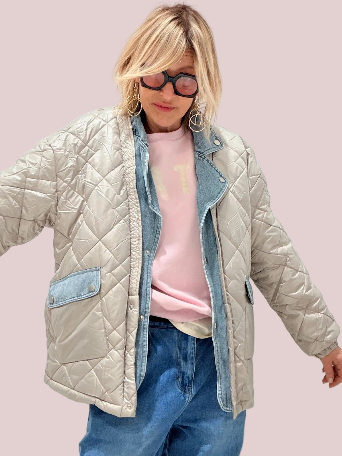 Trapuntino dettagli jeans