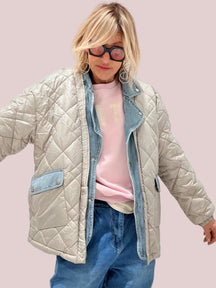 Trapuntino dettagli jeans