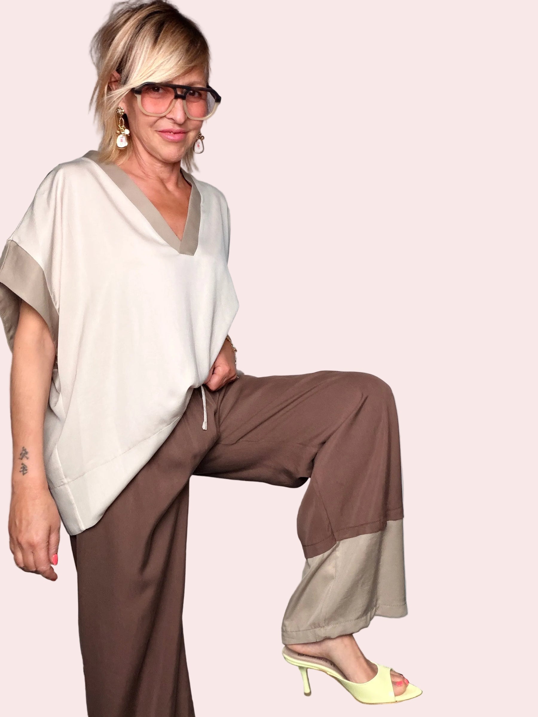 Pantalone Palazzo Wide Leg Bicolor con Fascia a Contrasto