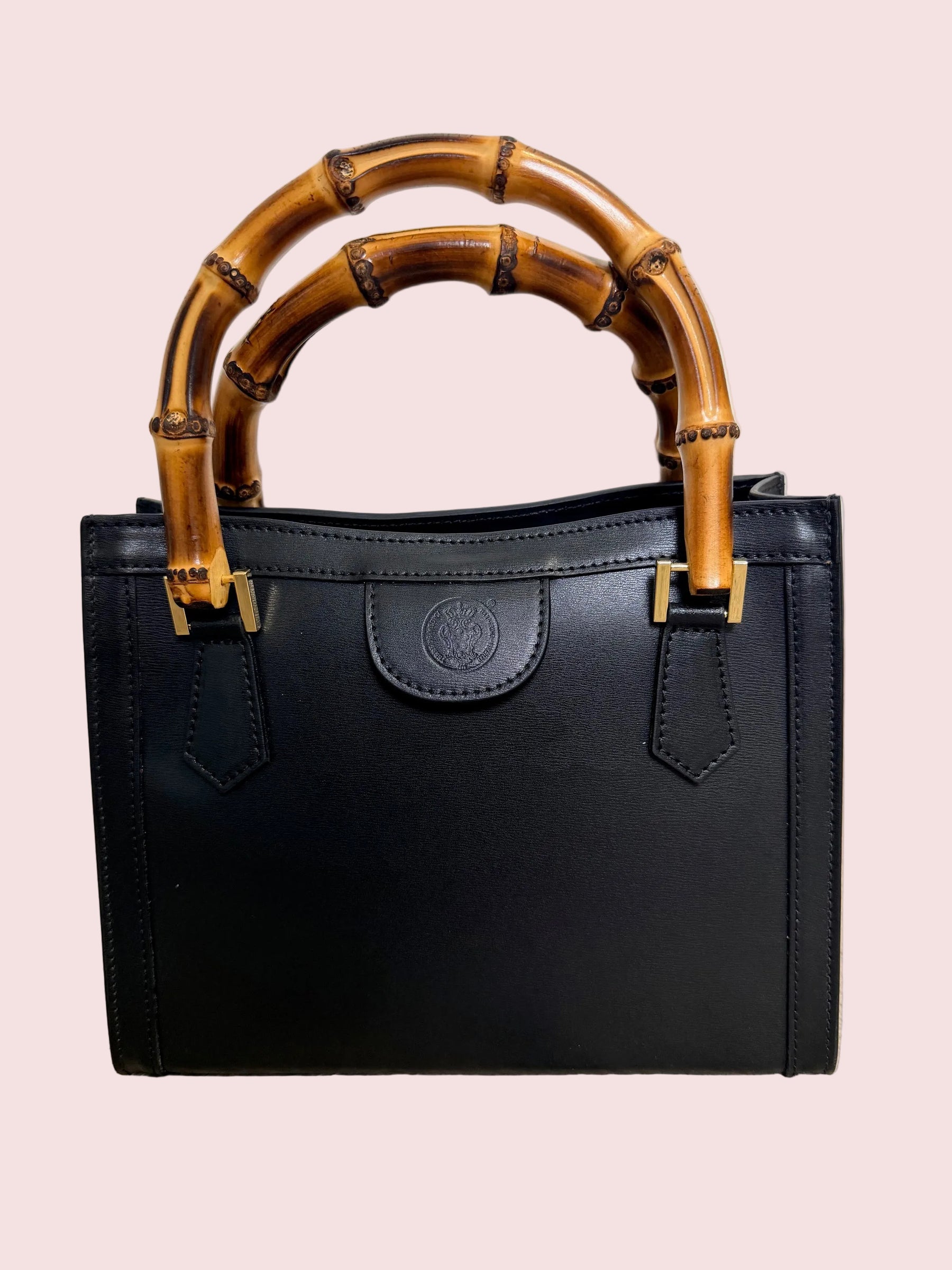 Borsa in Pelle con Manico Bamboo – Eleganza Decisa