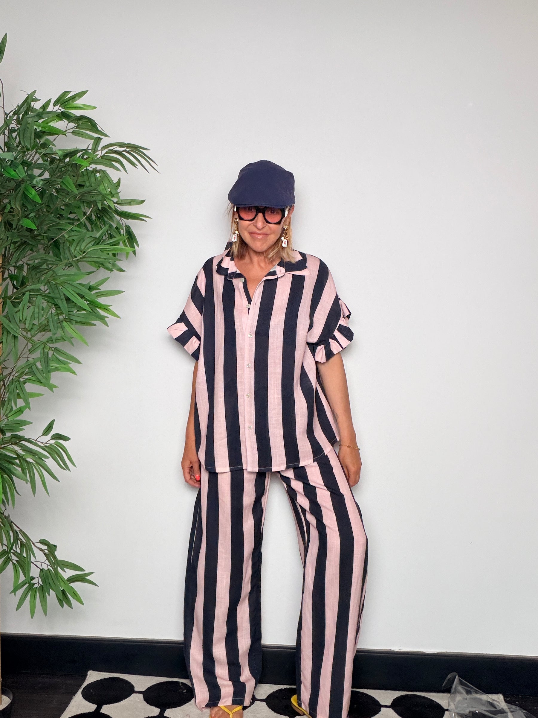 Coordinato a Righe Camicia e Pantalone Palazzo