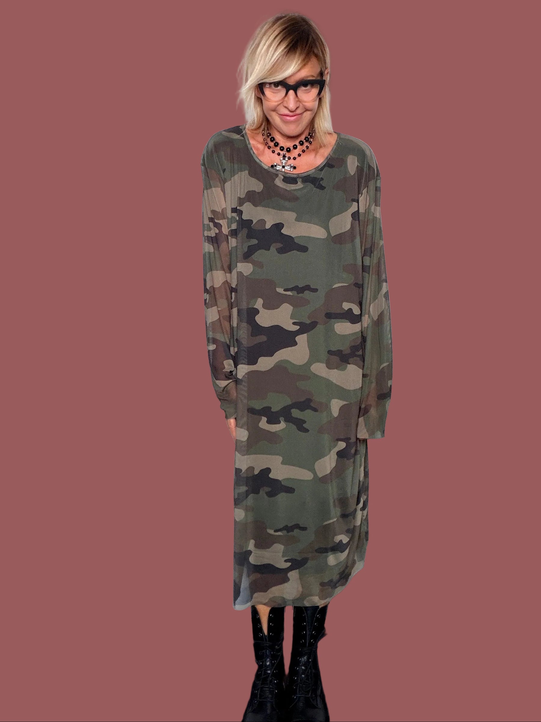 Abito Camouflage Semitrasparente con Maniche Lunghe