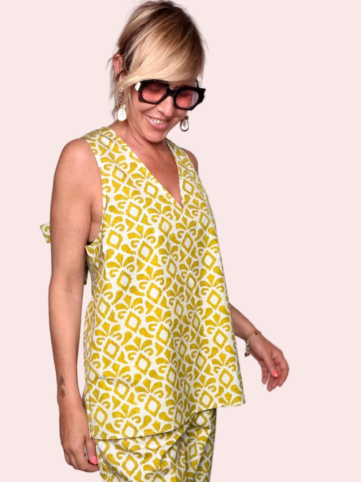 Canotta Batik con Fiocco sul Retro