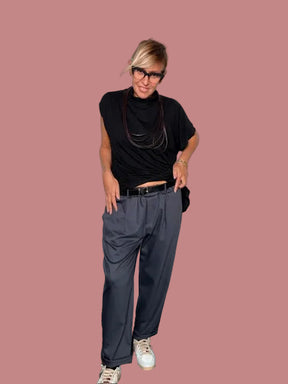 Pantalone con pinces e cintura Susy Star
