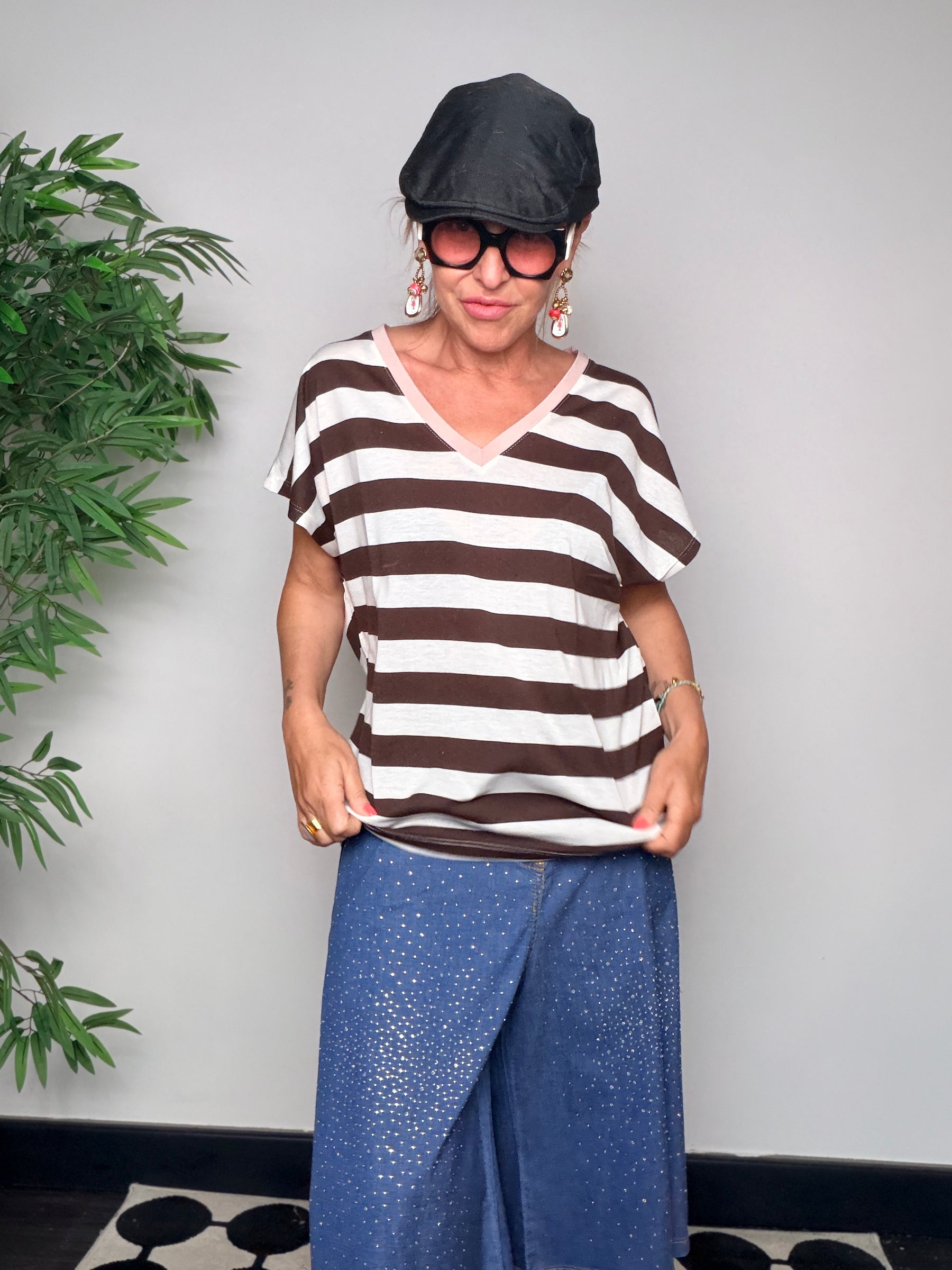 Maglia Oversize a Righe con Scollo a V
