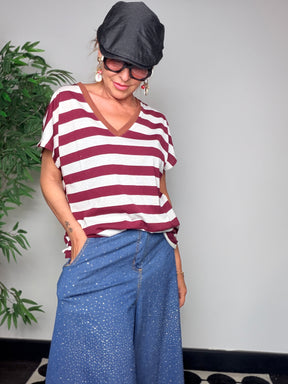 Maglia Oversize a Righe con Scollo a V