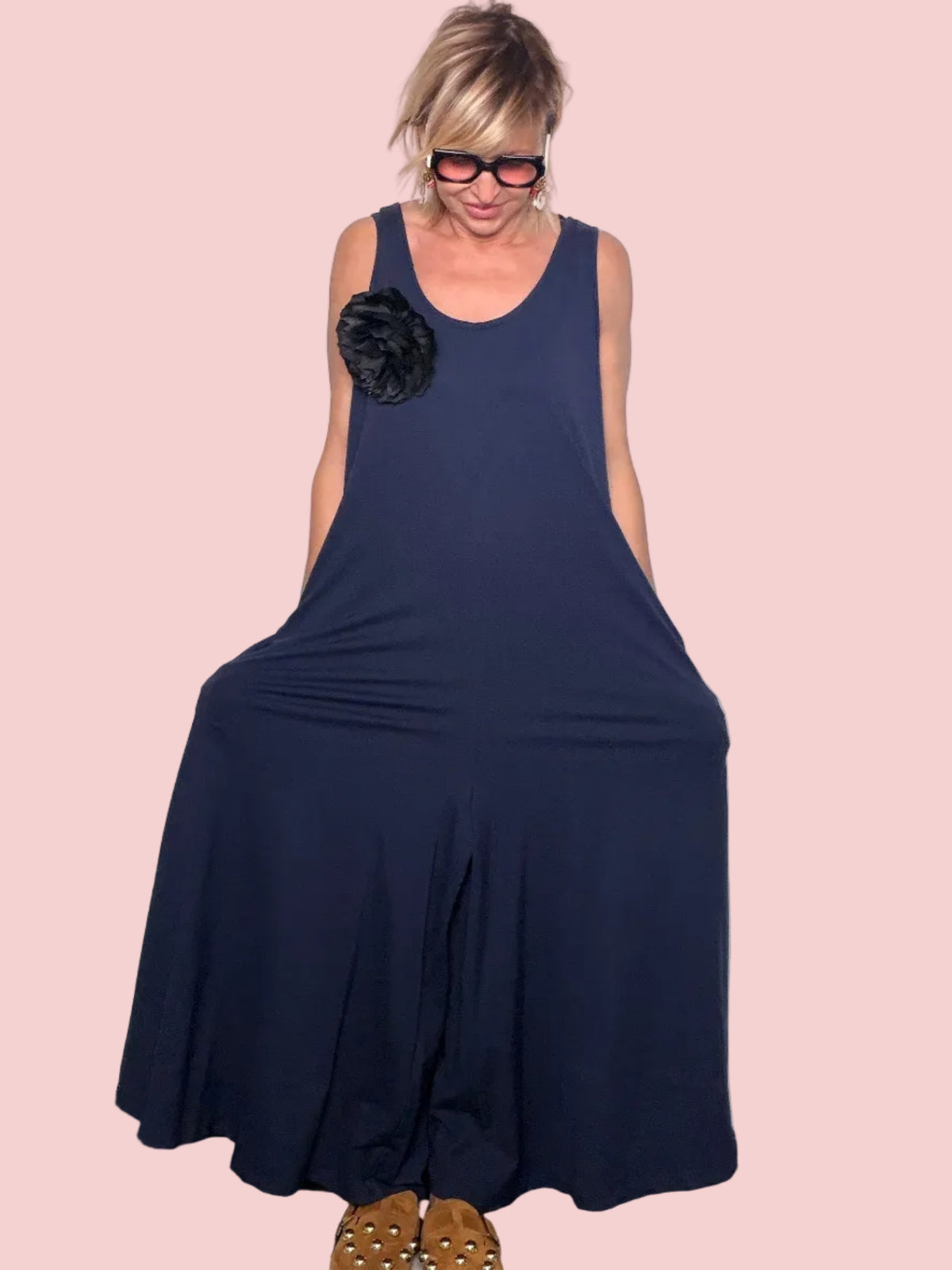 Jumpsuit Senza Maniche con Corsage Floreale