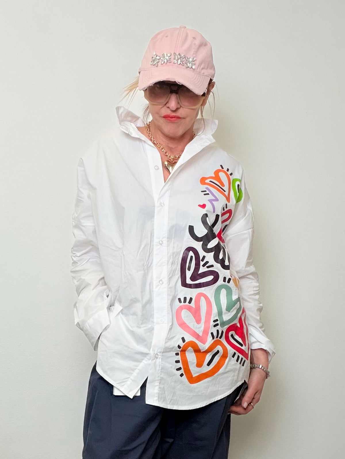 Camicia Bianca con Stampa Cuori Colorati