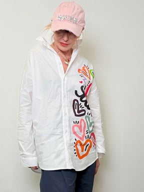 Camicia Bianca con Stampa Cuori Colorati