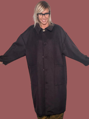 Cappotto Lungo Oversize con Bottoni Testa di Moro Flo&Poi
