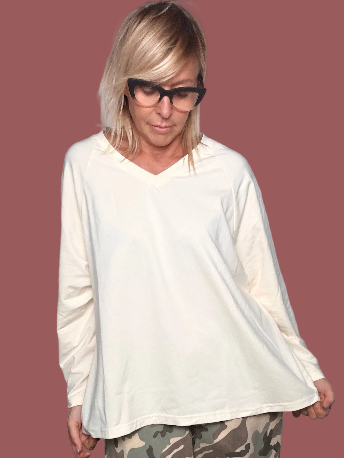 T-shirt Oversize Scollo a V Maniche Lunghe Panna Flo&Poi