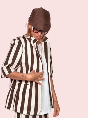 Giacca Blazer a Righe Maniche Corte — Cioccolato/Panna