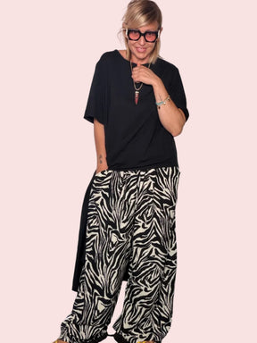 Maxi T-Shirt Asimmetrica— Oversize Lunga