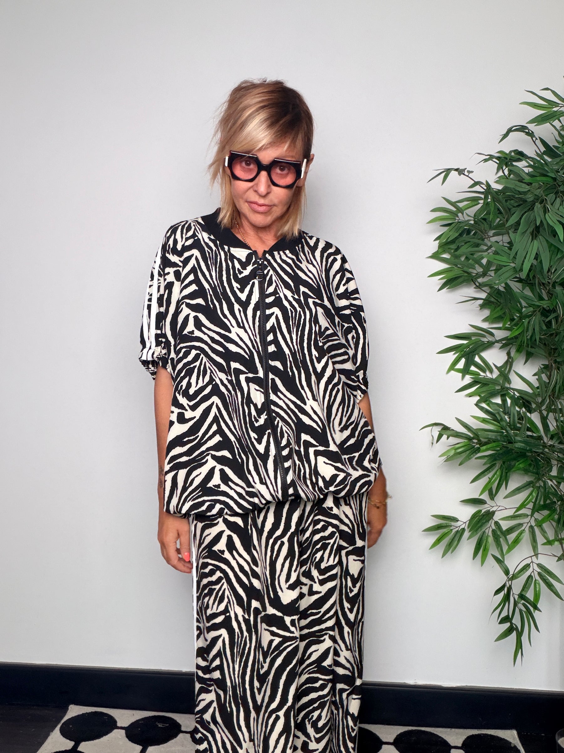 Completo Zebrato Oversize Top e Pantalone — Viscosa