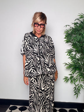 Completo Zebrato Oversize Top e Pantalone — Viscosa