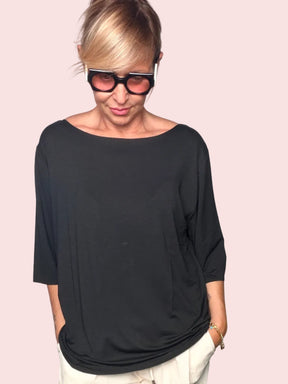 Maglia Over Taglio Vivo a Pipistrello
