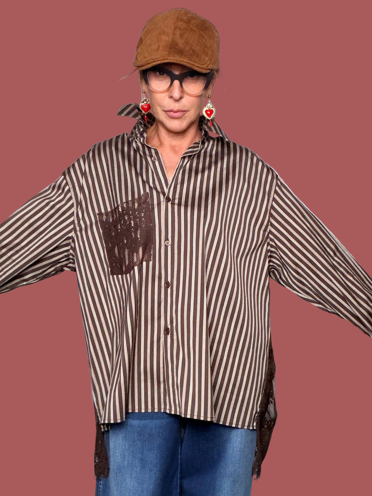 Camicia Oversize a Righe con Pizzo sul Retro