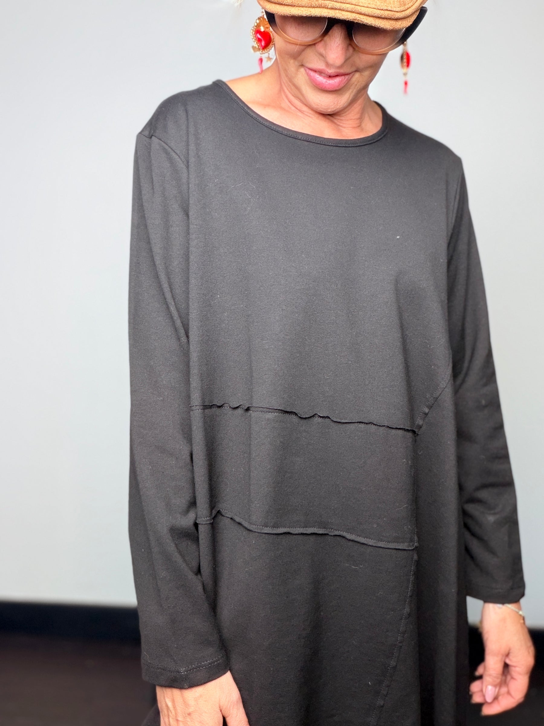 Maxi Felpa Asimmetrica Oversize Nera