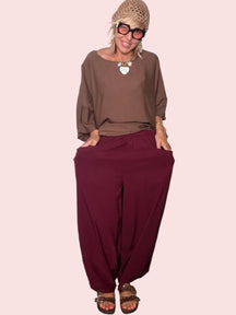 Pantalone Baggy Bengalina con Pince — Bordeaux / Nero