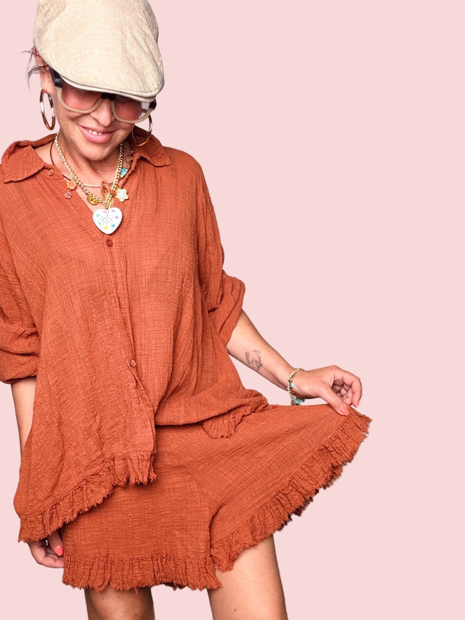 Shorts in Garza con Doppio Volant Sfrangiato — Terracotta