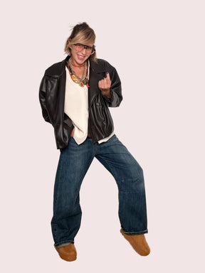 HAVE ONE - Bomber oversize in ecopelle MORO  Stile urban chic