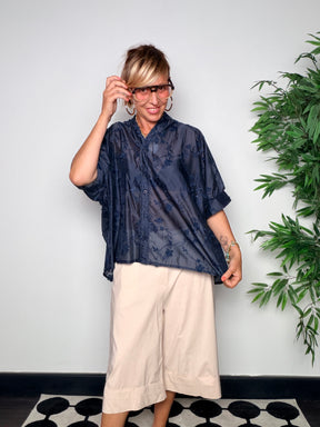Camicia Oversize Ricamata — Organza Floreale