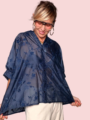 Camicia Oversize Ricamata — Organza Floreale