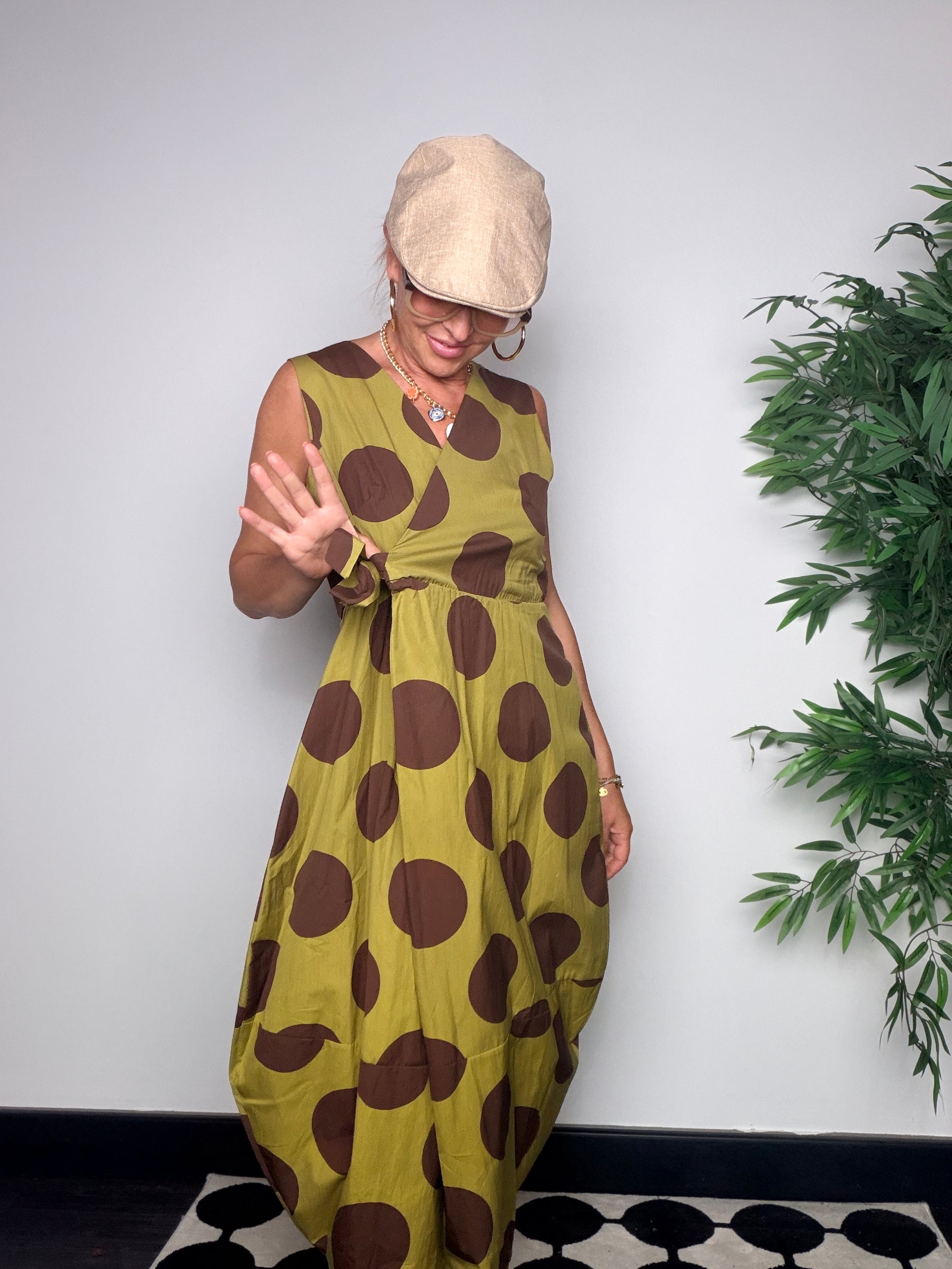 Abito Balloon in Cotone con Maxi Pois e Scollo a V Incrociato