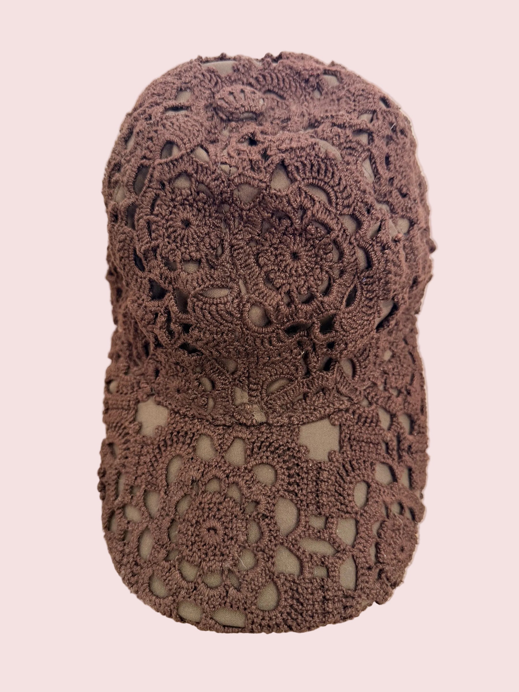 Cappello baseball in cotone lavorato a crochet