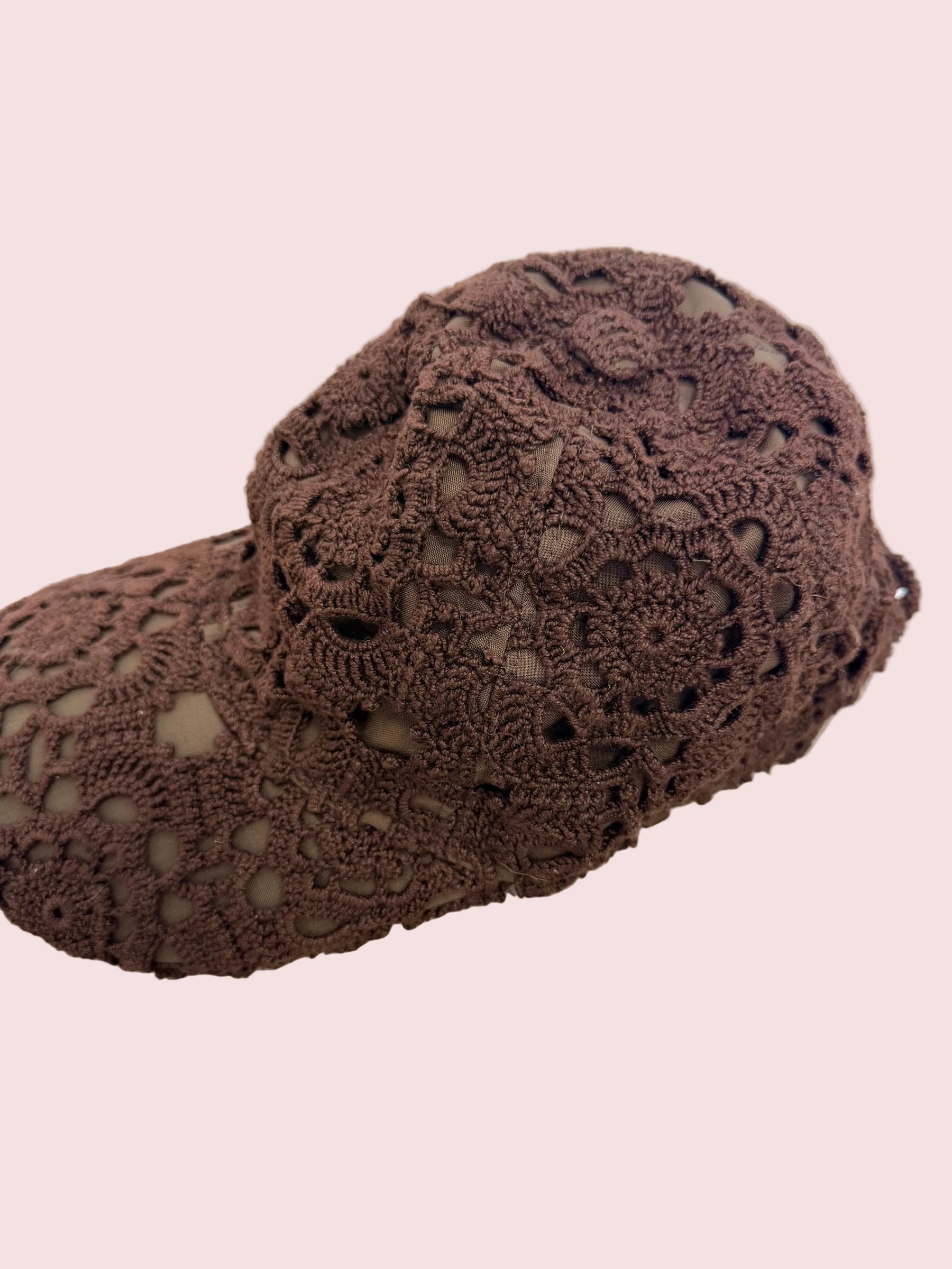 Cappello baseball in cotone lavorato a crochet