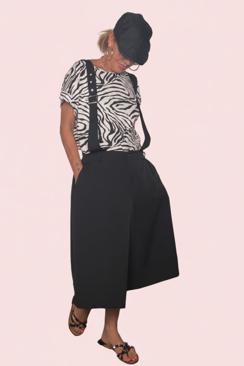 Pantalone Salopette con Bretelle Wide Leg —