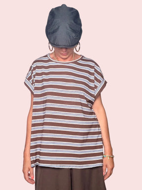 T-Shirt Oversize a Righe Maxi — Cioccolato / Bianco / Azzurro