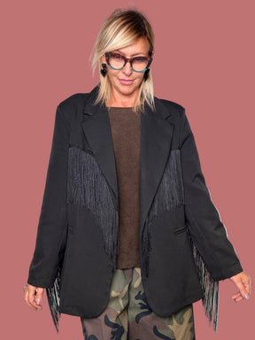 Blazer nero con frange, vista posteriore