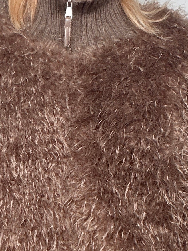 Giubbotto PHILIA LOFT: volume e texture a pelo lungo